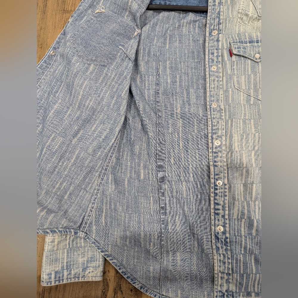 Levi's Western Denim Pearl Snap Long Sleeve Shirt, Size Small - Picture 10 of 12